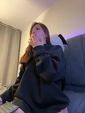 Dirty-Bunnyyy online show from March 14, 3:07 am