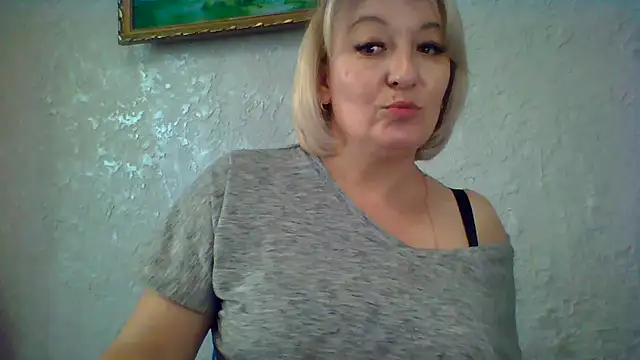 ArielXLoveresss online show from October 31, 11:14 am