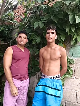 Snapshot of twinks_28 chatting on September 25, 2:16 pm twinks 28 online show from September 25, 2:16 pm