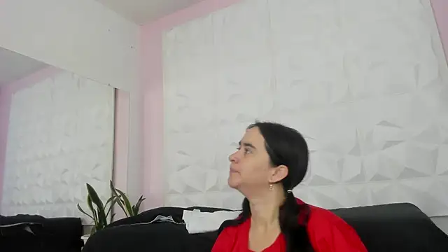 Snapshot of Valeriagomez_ chatting on October 19, 12:07 pm Valeriagomez online show from October 19, 12:07 pm