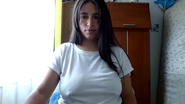 Escarcha-blue online show from April 30, 5:40 pm