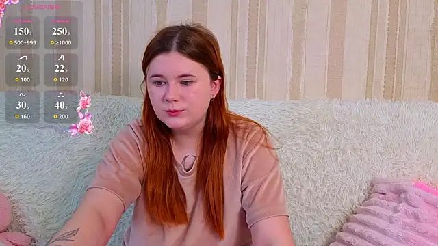 Eva Starlight online show from June 6, 6:20 am