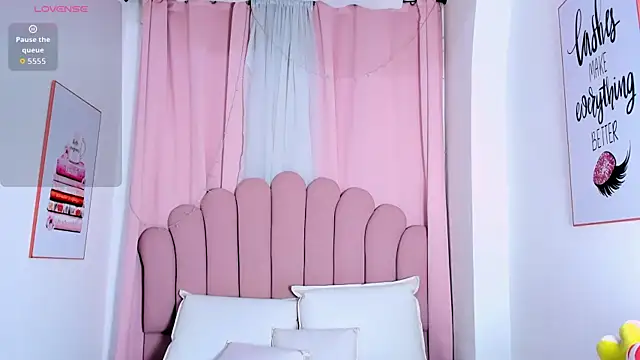 PaolaB g online show from February 10, 3:53 am