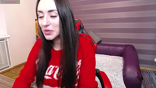 JenniferStone online show from October 24, 7:15 am