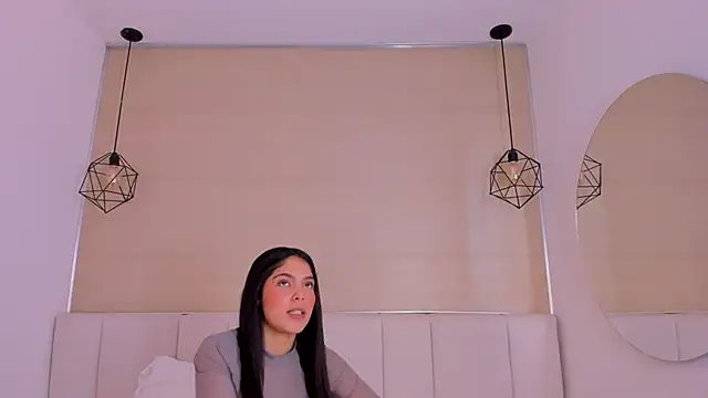 Haily b online show from June 8, 1:34 pm