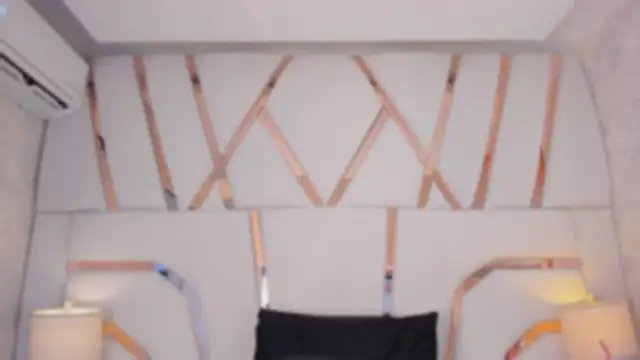 Madisson-Rivas online show from October 31, 11:09 pm