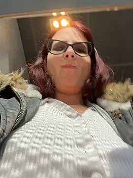 NataKitten online show from March 3, 7:25 am