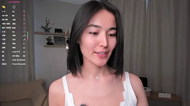 RanelDiva online show from February 1, 8:13 am