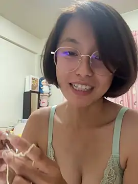 ladypaggy online show from August 8, 12:24 pm