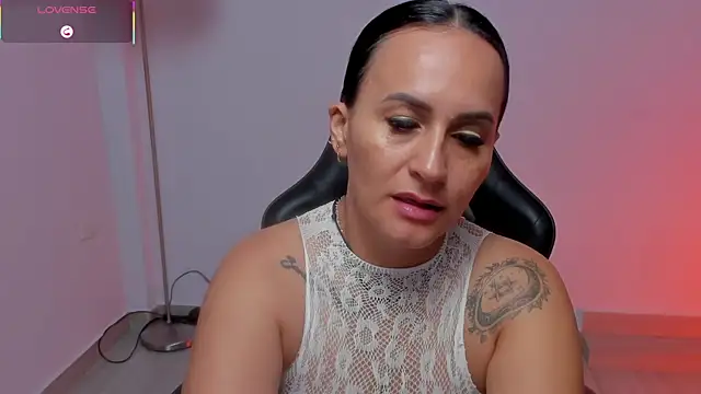 Sara Charmy online show from July 24, 10:57 am