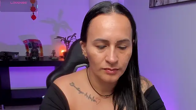 Sara Charmy online show from June 25, 12:07 pm