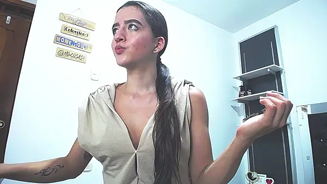 Snapshot of Danna_Tyson chatting on September 12, 4:47 pm Danna Tyson online show from September 12, 4:47 pm