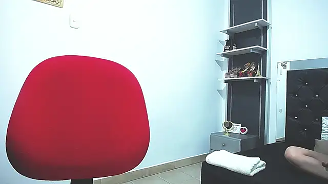 Snapshot of Danna_Tyson chatting on September 18, 4:38 pm Danna Tyson online show from September 18, 4:38 pm