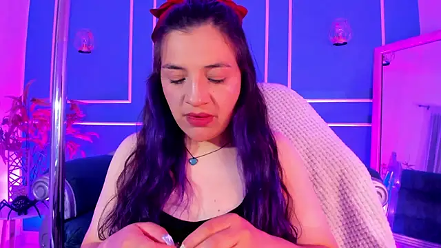 TaraTaylorr online show from December 23, 3:21 am