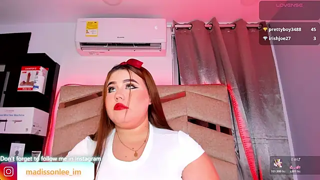MadissonLee   online show from June 13, 10:18 pm