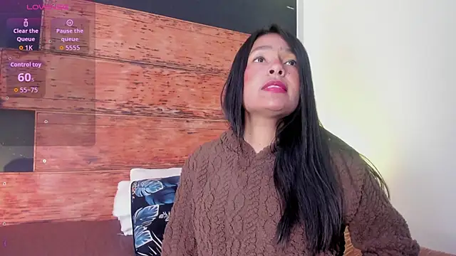 Fernanda liie  online show from July 28, 1:43 pm