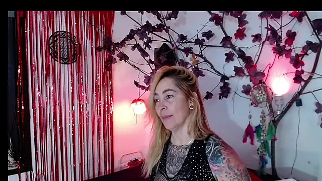 Sara Valkyri online show from February 24, 3:10 pm