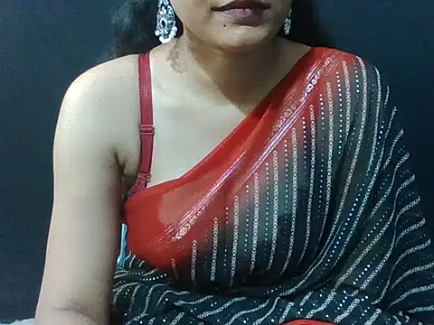 Snapshot of sugandha_bhabhi chatting on October 24, 4:30 am sugandha bhabhi online show from October 24, 4:30 am