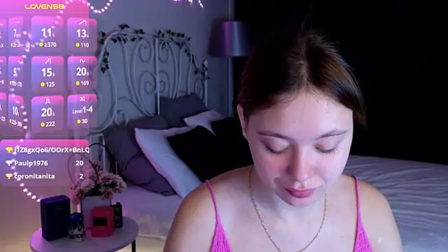 Snapshot of meow_mellie chatting on September 24, 3:49 am meow mellie online show from September 24, 3:49 am