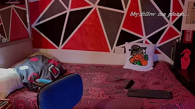 demimoore222 online show from November 3, 8:46 pm