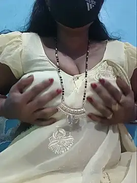 Sexyradha  online show from June 25, 3:57 pm