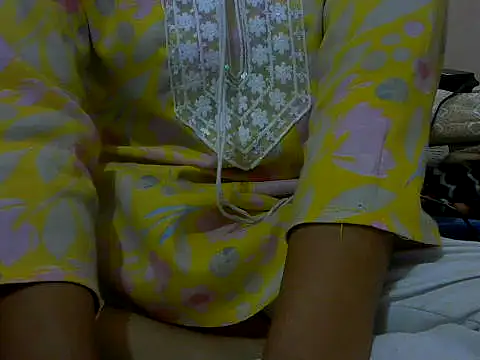 mayra89 online show from March 13, 4:30 pm