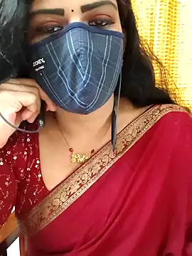 Aadhini99 online show from December 3, 9:28 pm