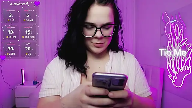 Eliss Shyyo online show from November 18, 7:59 pm