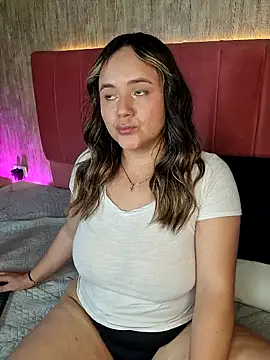 mandy-moore online show from May 2, 1:42 am