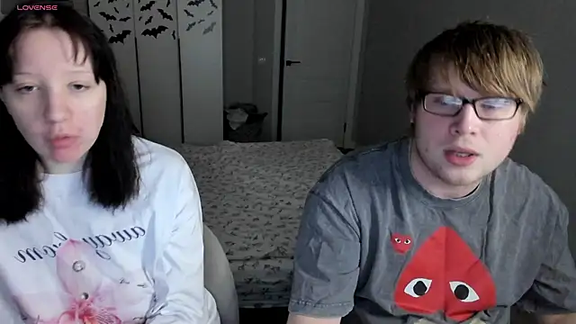 JayMollyy online show from April 19, 5:57 pm