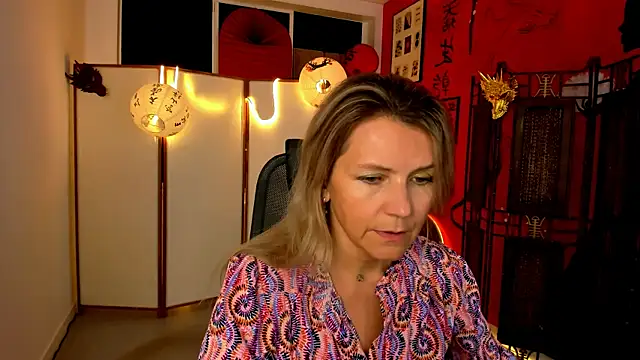 NicoleHitman online show from July 21, 1:12 pm