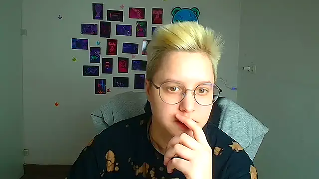 Bella Swannn online show from March 18, 12:21 pm