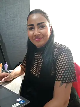 Ariana Rodriguez online show from December 3, 4:42 pm