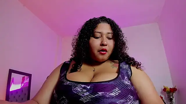 Ayliinn  online show from November 14, 6:02 am