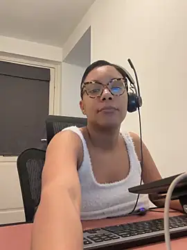 Melia Rayne online show from March 3, 2:23 pm