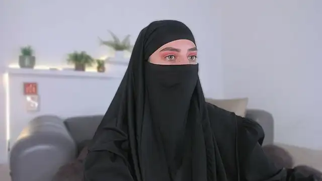 salma arabicc online show from June 30, 4:23 am