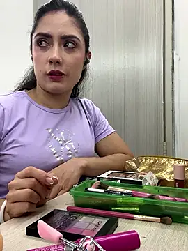 isabella winkler online show from January 9, 3:05 pm