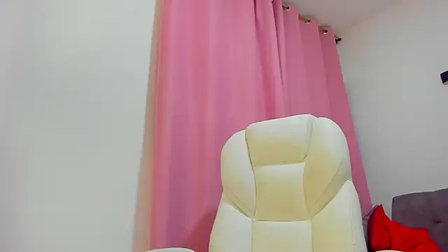 gaaby foxx online show from November 11, 1:19 pm