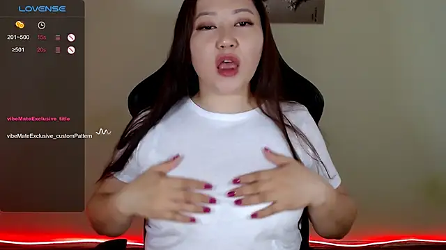 LisaAsianFlower online show from May 7, 9:24 am