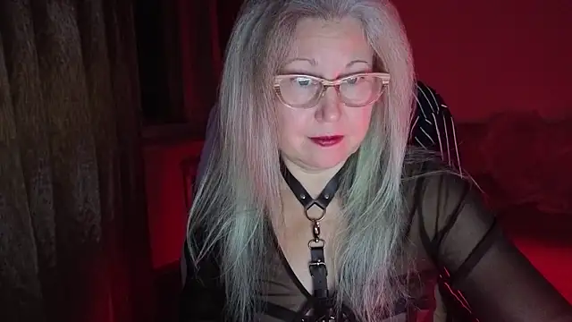 Snapshot of Wane_Witch chatting on October 3, 8:36 pm Wane Witch online show from October 3, 8:36 pm