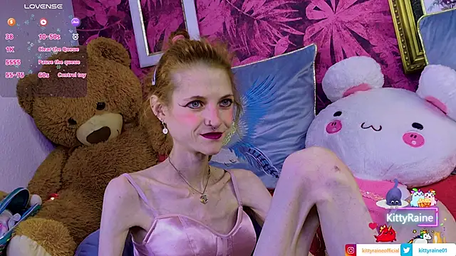 KittyRaine online show from July 2, 12:33 pm