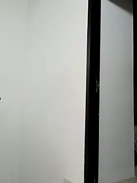 victoria wayne online show from October 6, 10:43 am