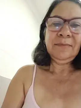 victoria wayne online show from July 5, 9:04 am