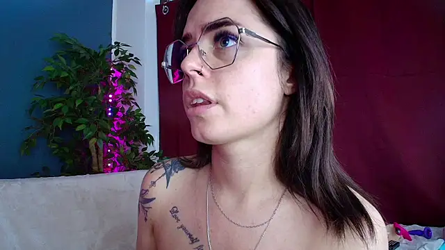 Perfect Moans online show from June 18, 4:47 am