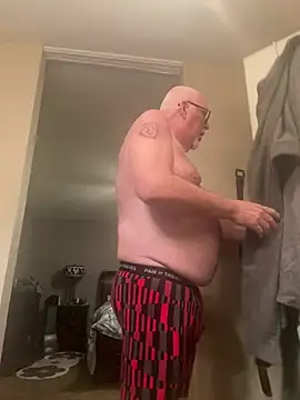 superbearboss online show from January 15, 6:58 pm