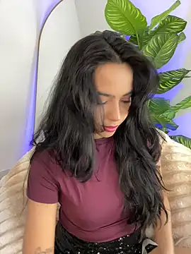 Emily Thompson  online show from July 30, 4:02 am