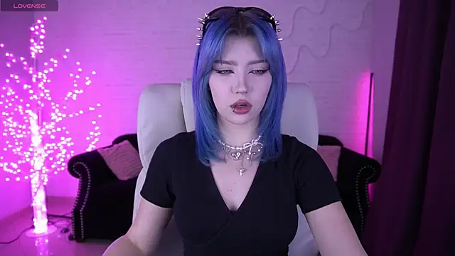 SelenaIris online show from February 11, 7:10 am