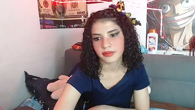 Amala Hott online show from November 29, 11:20 pm