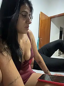 jheicylli online show from May 2, 1:20 am