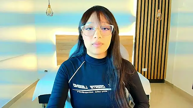 sharon rosse   online show from March 9, 8:01 pm